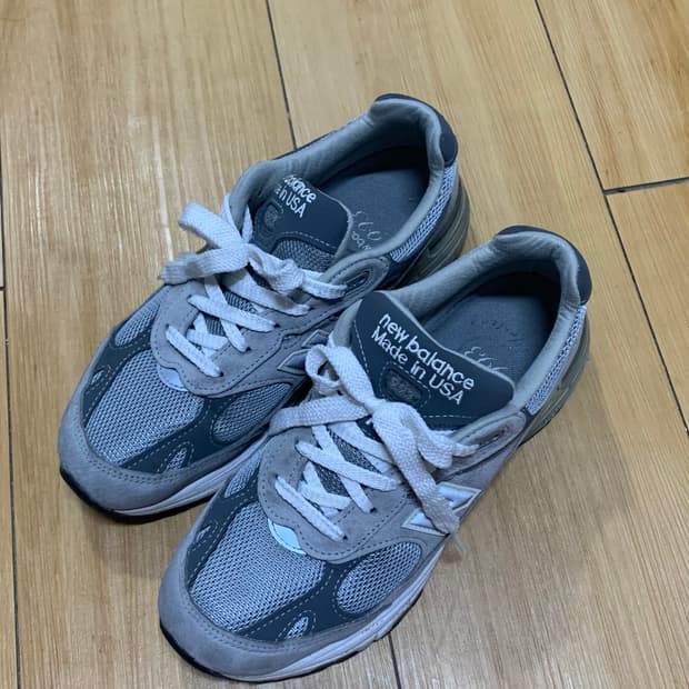 뉴발란스 993 그레이