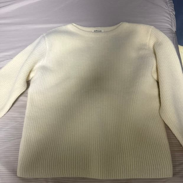 오라리 밀드 보트넥 니트