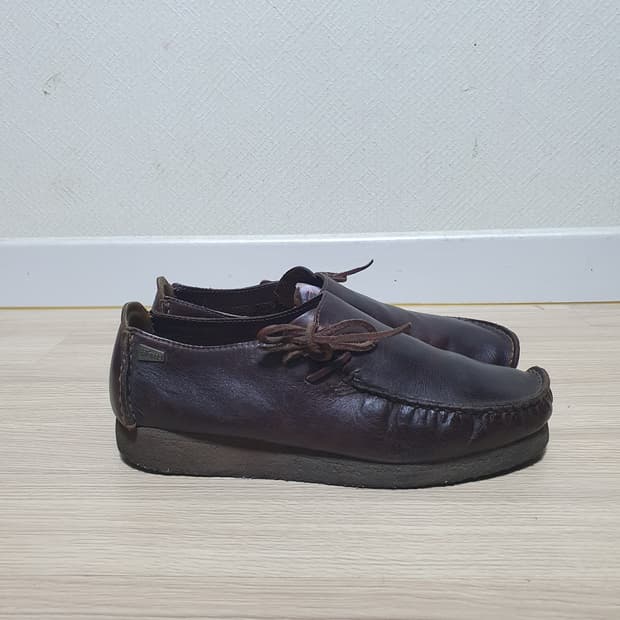 클락스 러거 브라운 슈즈 270