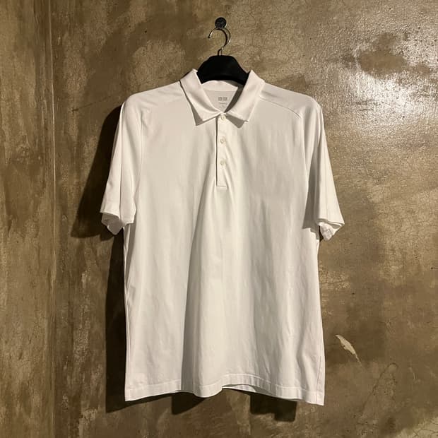 유니클로 띠어리 반팔카라티