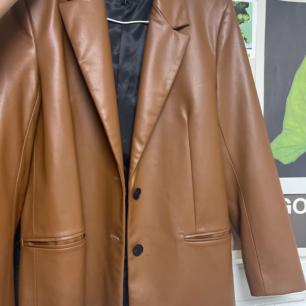 Zara 세미와이드 가죽자켓 s
