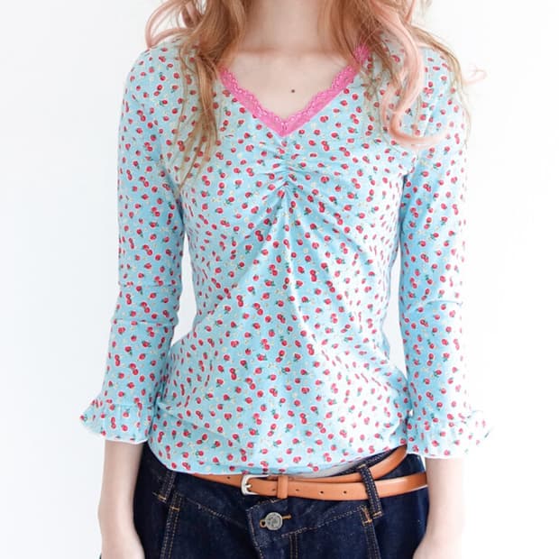 샵페어리 스토베리 레이스탑 티셔츠 strawberry lace top
