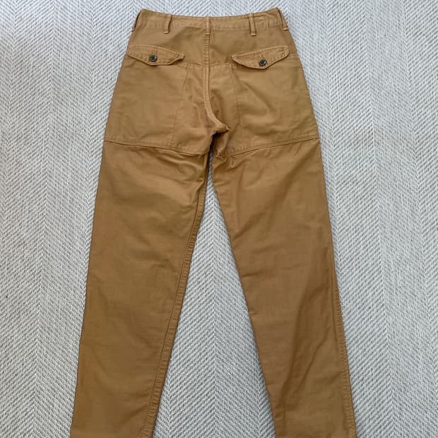 브루나보인 덱 컨버스 버튼플라이 팬츠