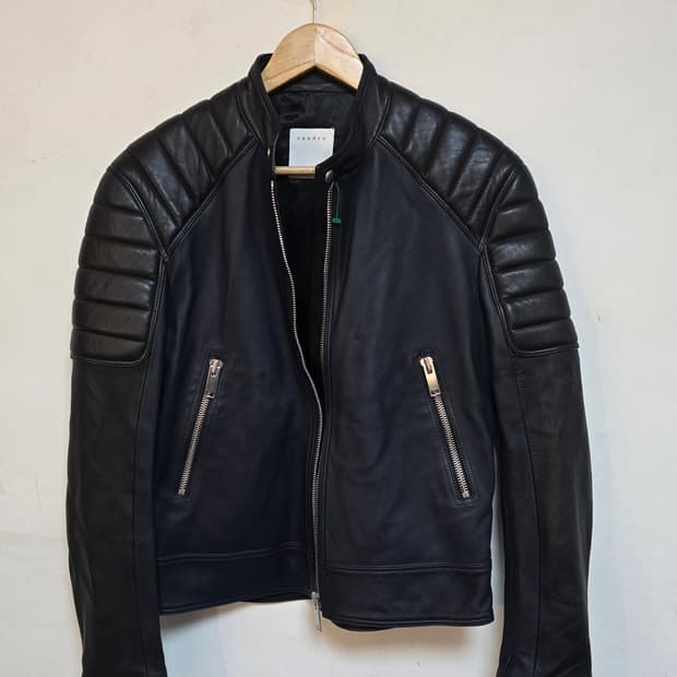 
Sandro 리얼 양가죽 라이더 자켓 S (새상품)
