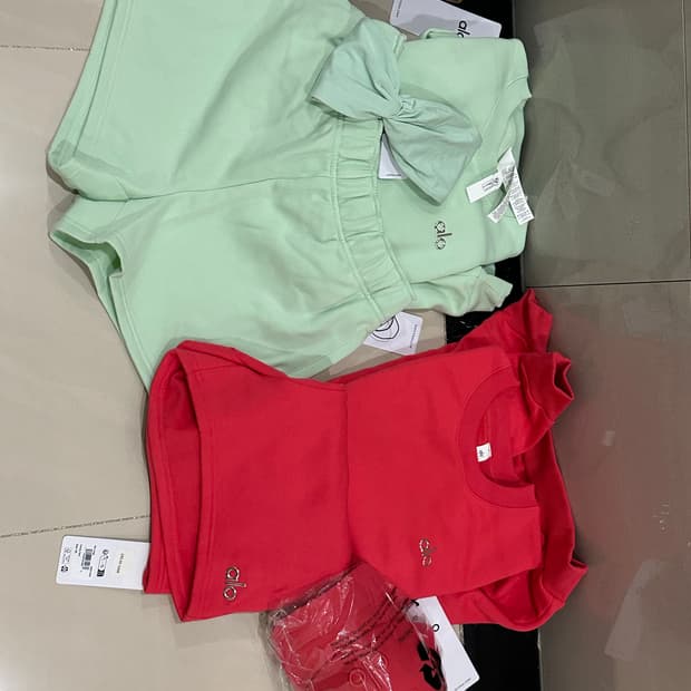 Alo Accolade Short 맨투맨 반바지 새상품