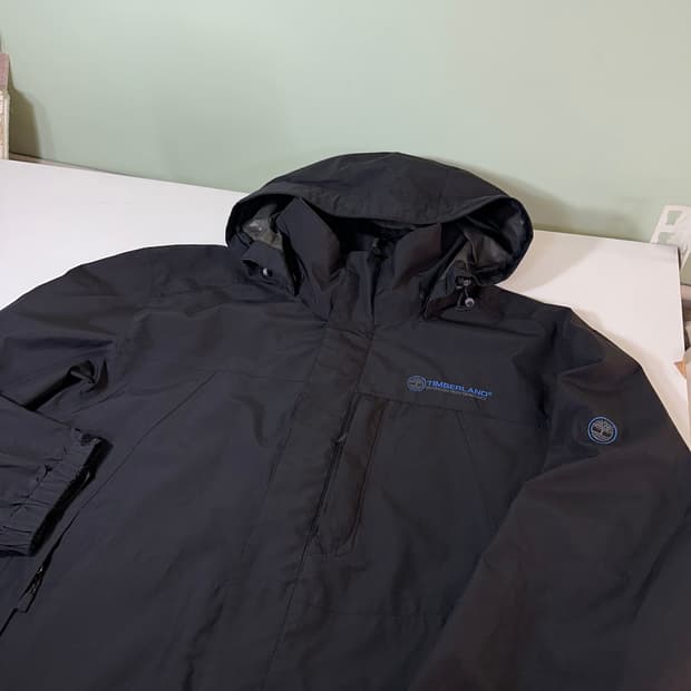 M 100 팀버랜드 아웃도어 블랙 후디탈부착 바람막이 자켓