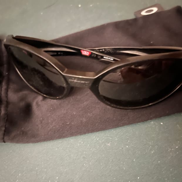 오클리 아이자켓 리덕스