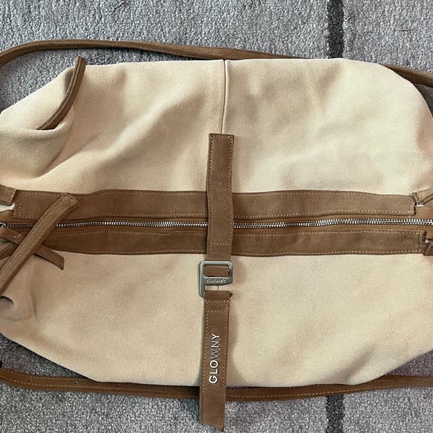 글로니 스웨이드 백  SUEDE HOBO BAG