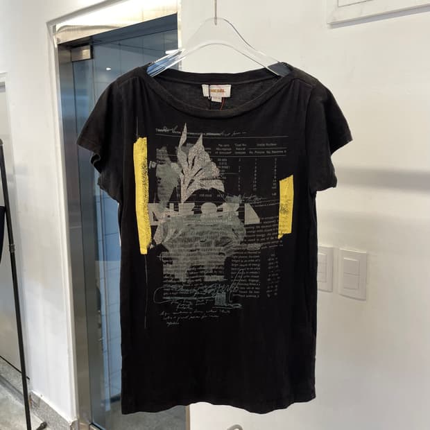 Diesel graphic t