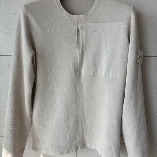 [L] 스톤아일랜드 고스트피스 니트 베이지