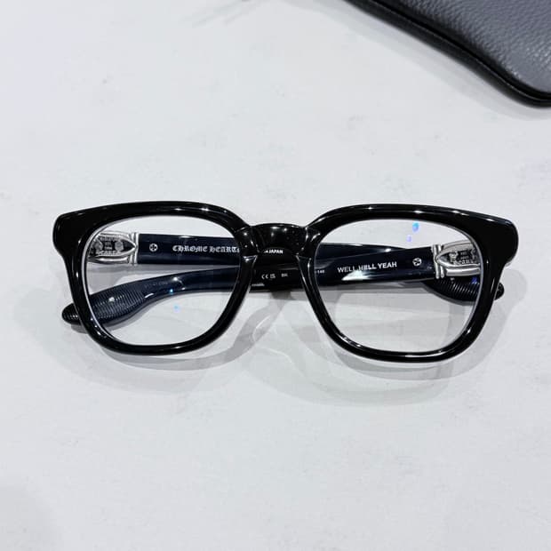 (새상품급) 크롬하츠 웰헬예 유광블랙 실버 (Well Hell Yeah)