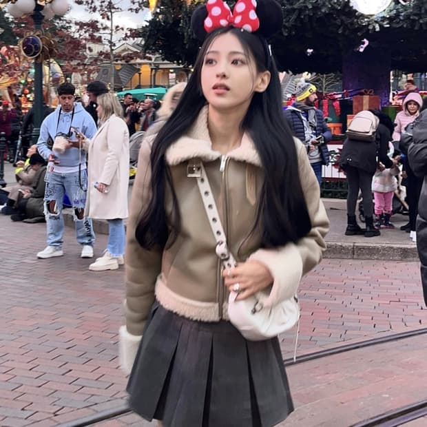 카키포인트 무스탕 베이지