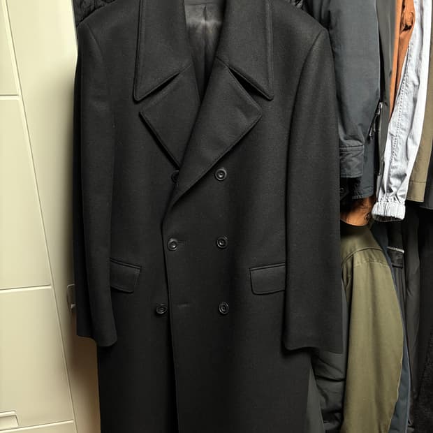(50) 르메르 헤비 울 더블 브레스티드 코트 블랙