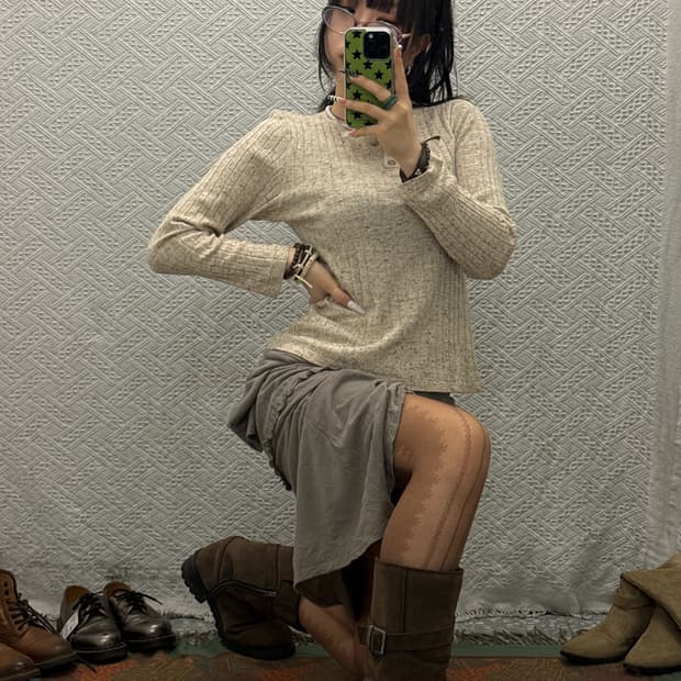 빈티지 코지룩 오트밀 반버튼 딱붙핏 긴팔 롱슬리브 K0044