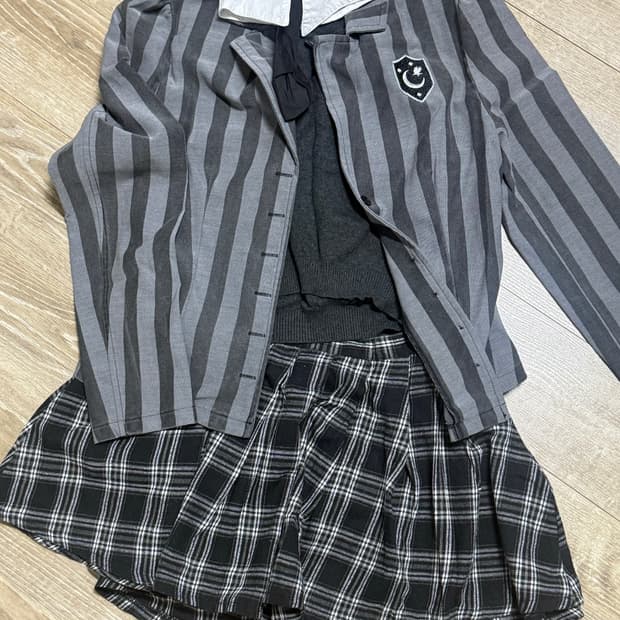 웬즈데이 코스튬 