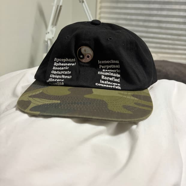 패슬 카모 캡 모자