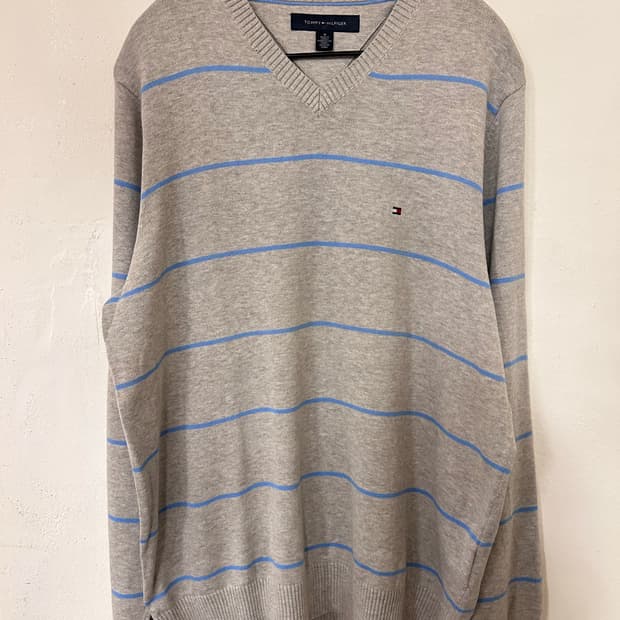 타미힐피거 스트라이프 V넥 니트 M
