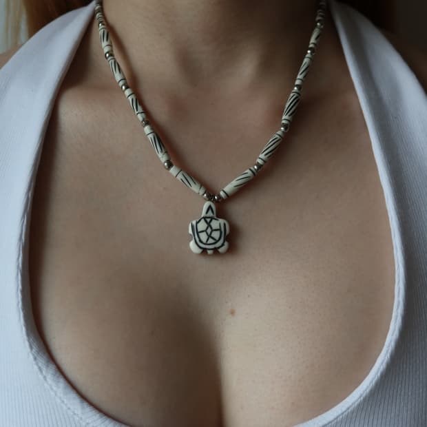 turtle bead necklace