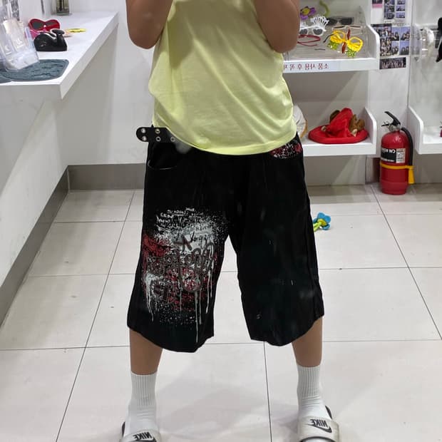 Pepe Jeans Y2K 그래피티 데님 버뮤다 팬츠