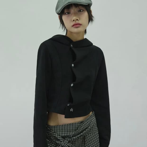 슬릭글로우 버튼 셔링 후드 탑