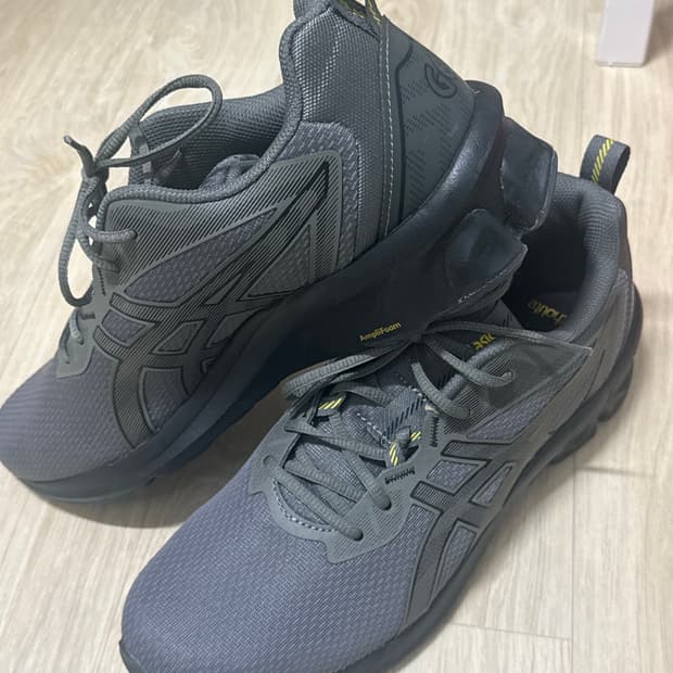 아식스 젤 퀀텀 270