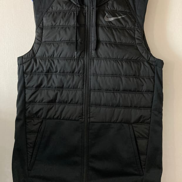 나이키 후드 패딩 조끼