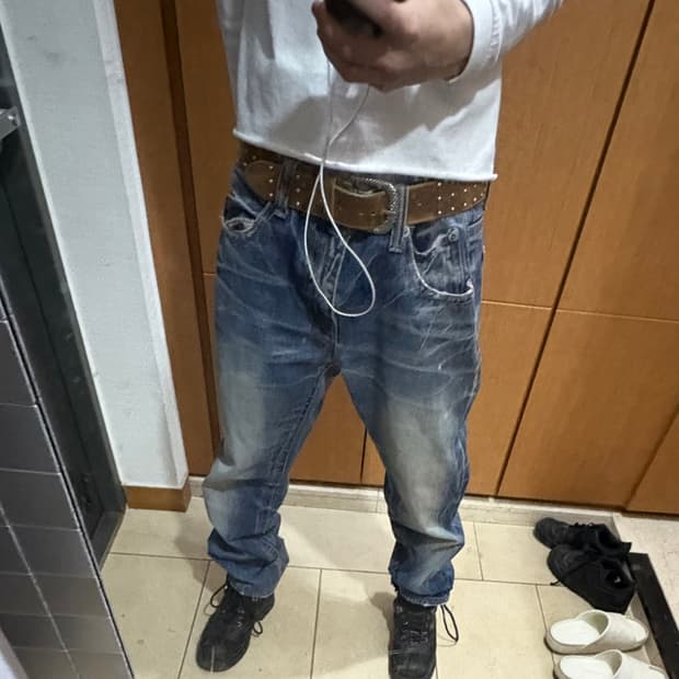 Buckaroo washing pants