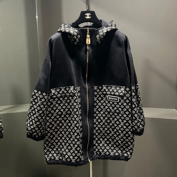 루이비통 모노그램 자카드 후드 자켓