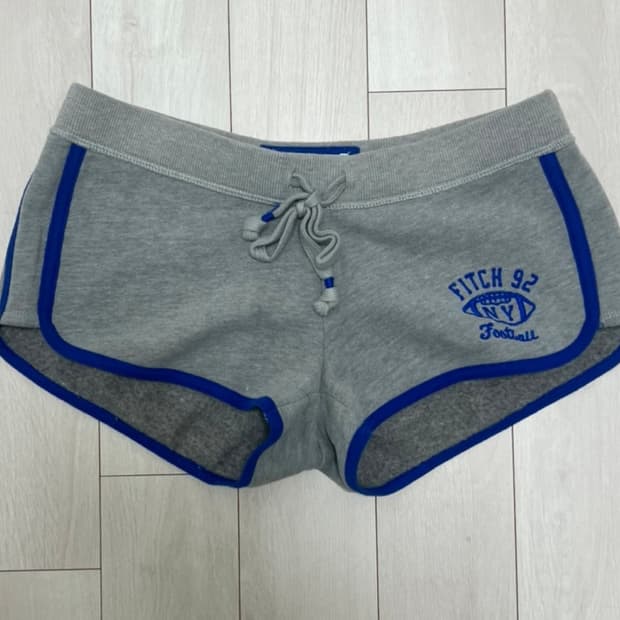 아베크롬비 숏팬츠 그레이 XS