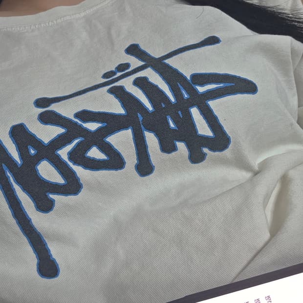 스투시 롱슬리브