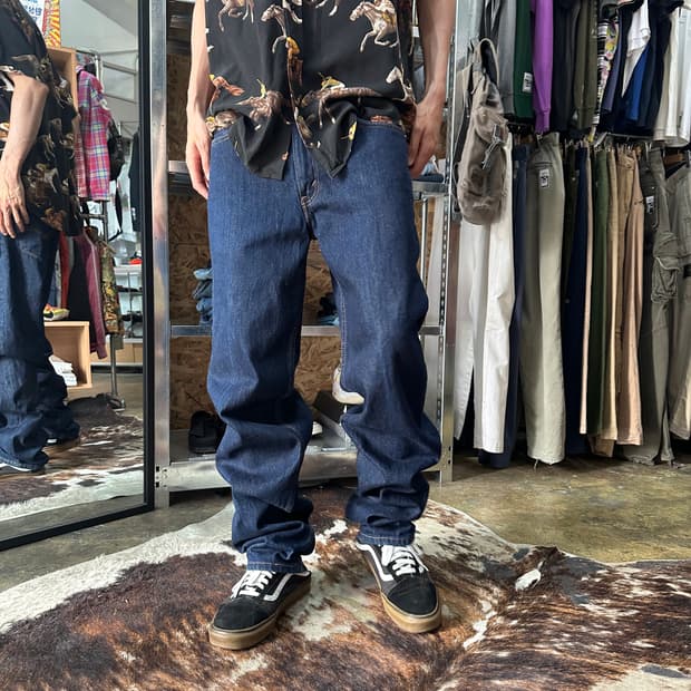 Levis 550