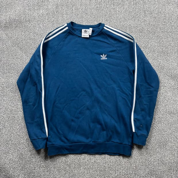 아디다스 오리지널 삼선 맨투맨