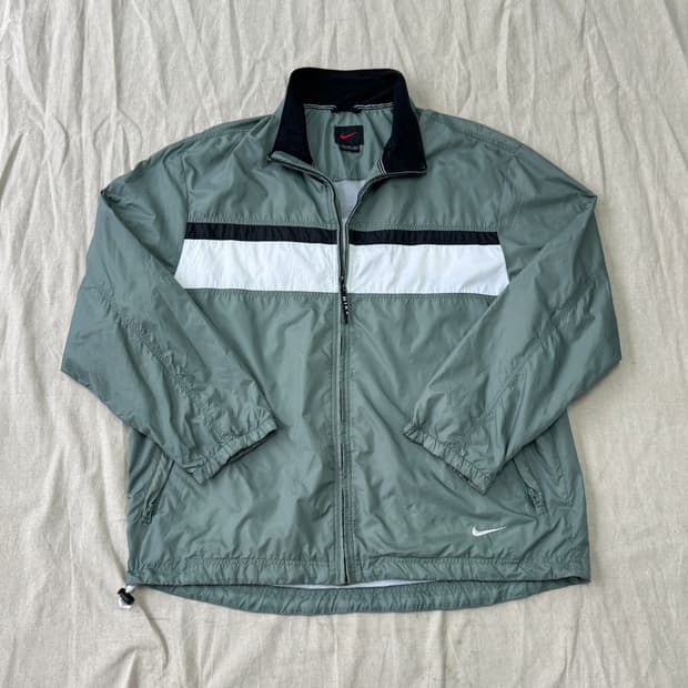 나이키 90s 카키그린 배색 바람막이 XL