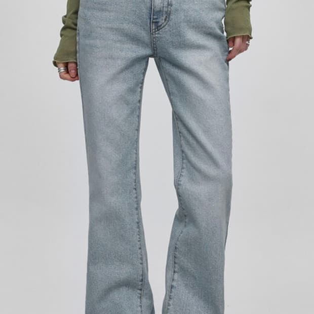 블랙업 부츠컷 데님 연청 S