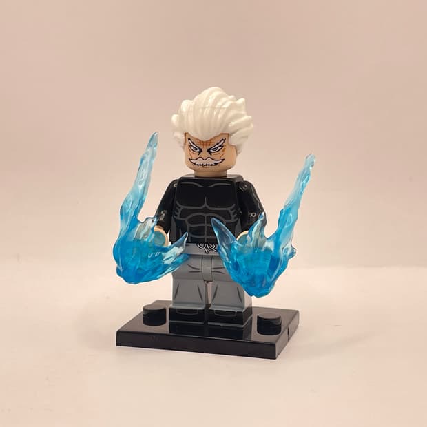 원펀맨 피규어 실버팽(배송비 포함 가격)