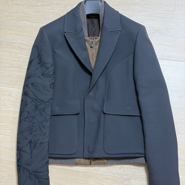 (유일매물) 에르메네질도 제냐 꾸뛰르 18FW 런웨이 봄버 블레이저 자켓