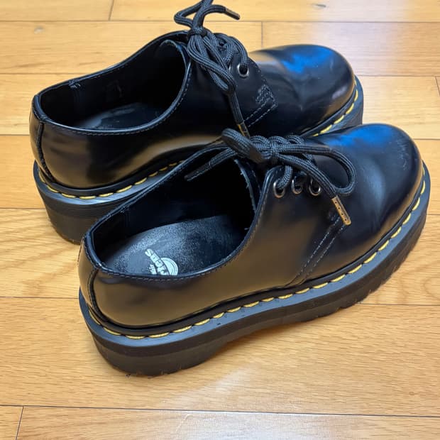 닥터마틴 1461 쿼드 220