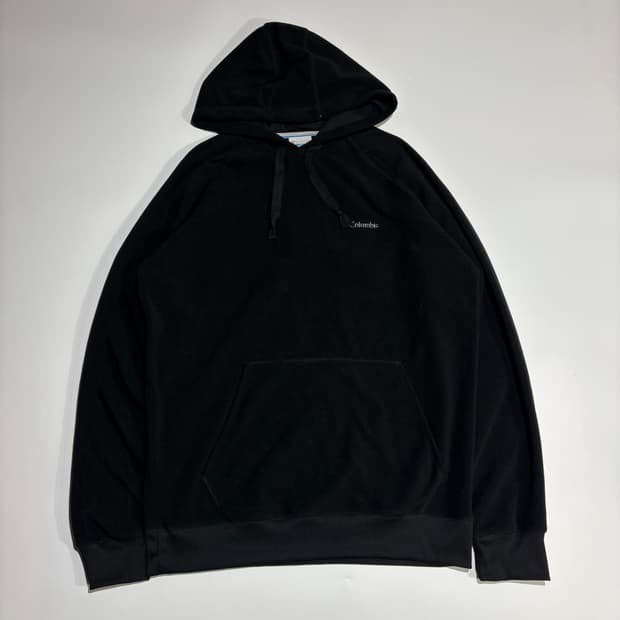 컬럼비아 블랙 벨벳 로고 후드티