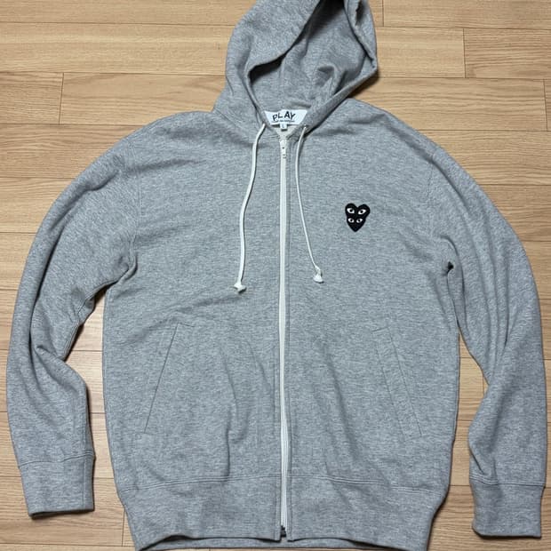 꼼데가르송 더블 아이 블랙하트 후드집업 L