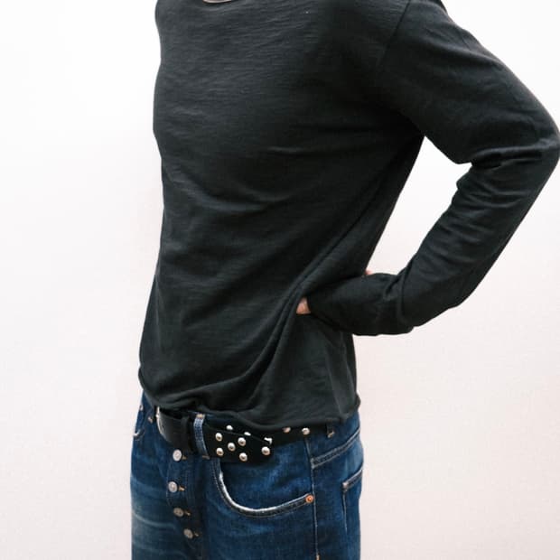 leekie 5 neck long sleeve 리키 롱슬리브 블랙