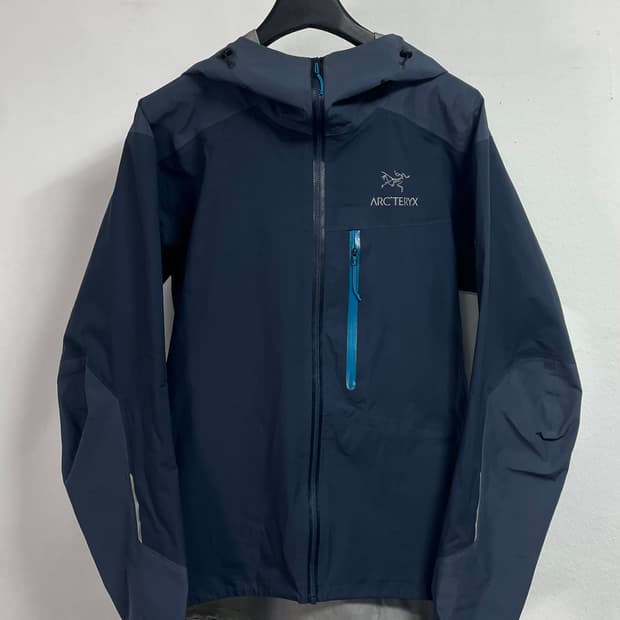 아크테릭스 알파FL 고어텍스 바람막이 자켓 (on.497)