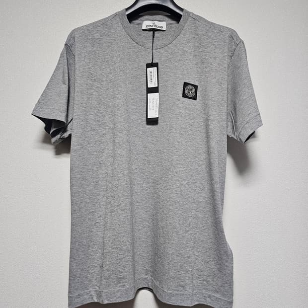 스톤아일랜드 미니와펜 라운드 반팔티 (새 상품)