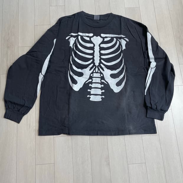 도넛리벤지 롱슬리브 [4]