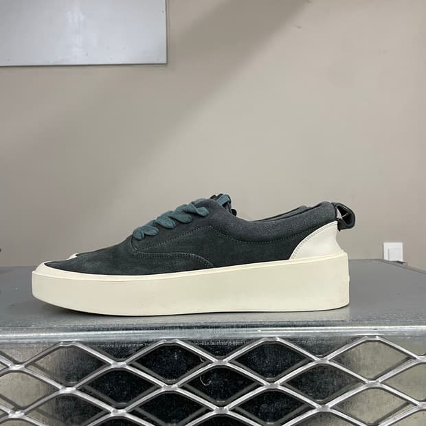 피어오브갓 101 로우탑 스웨이드 EU43