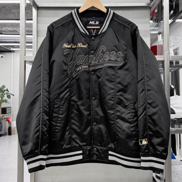 MLB 00s 뉴욕 양키즈 사틴쉘 스타디움 점퍼 블랙
