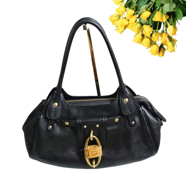 정품  페라가모 토드백