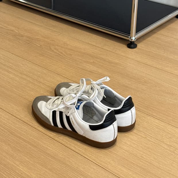 Adidas samba