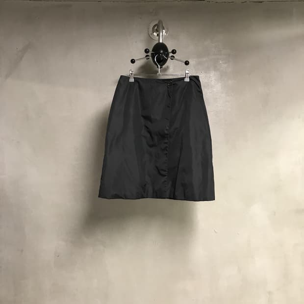 프라다 스커트 블랙 40