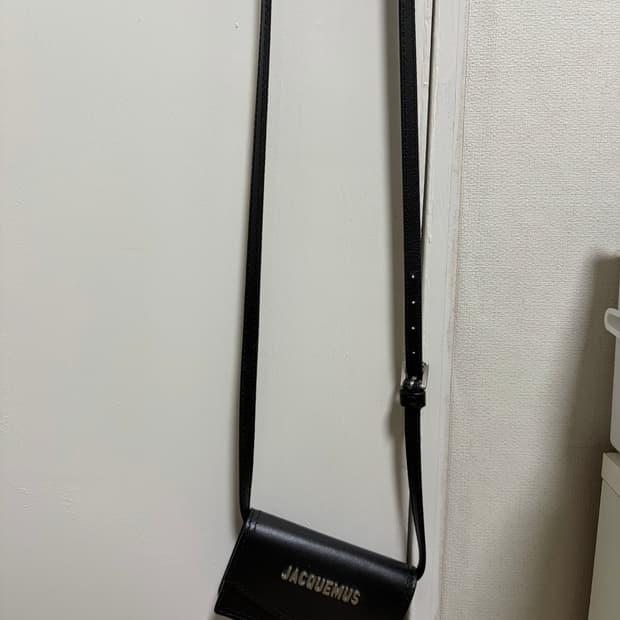 자크뮈스 미니 크로스백