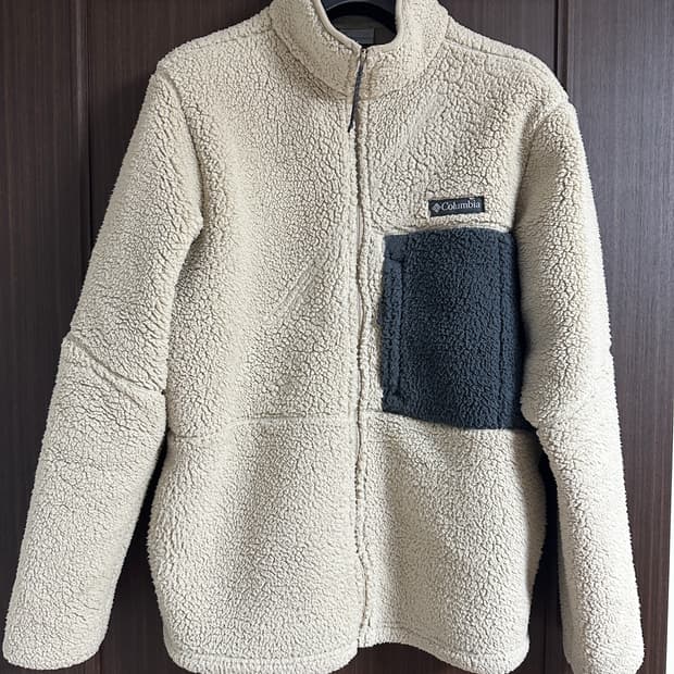 컬럼비아 아이보리 뽀글이 후리스 L